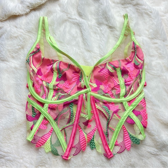 NWOT love and lemons petunia embroidery bustiers longline bra - Picture 5 of 9